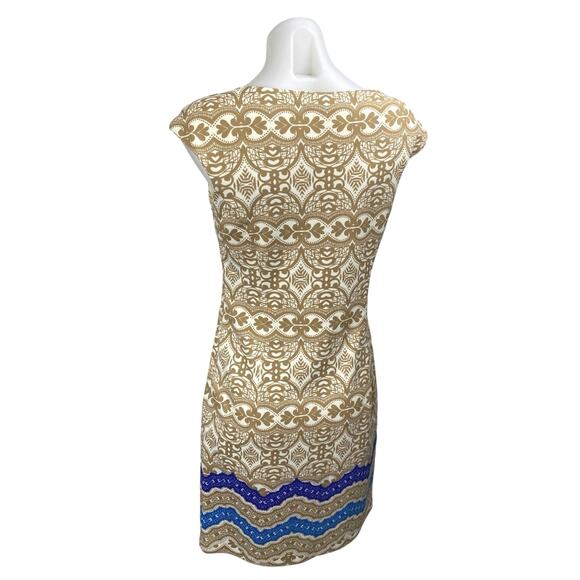 Maggy London Gold White Damask Cap Sleeve Boat Neck Mini Sheath Dress Size S - Picture 2 of 4
